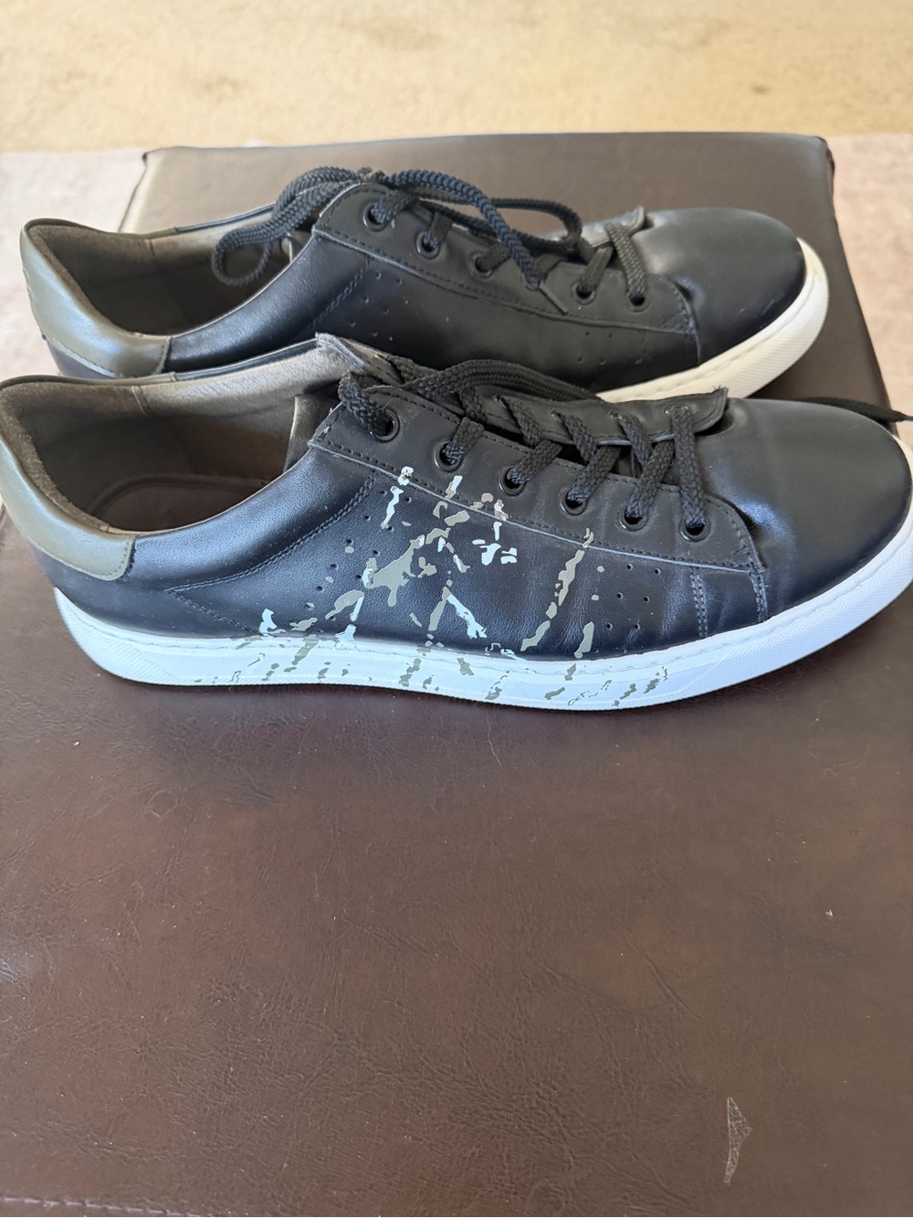 Robert Graham Black Leather Paint‑Spatter Sneakers Men’s 12 Excellent Condition